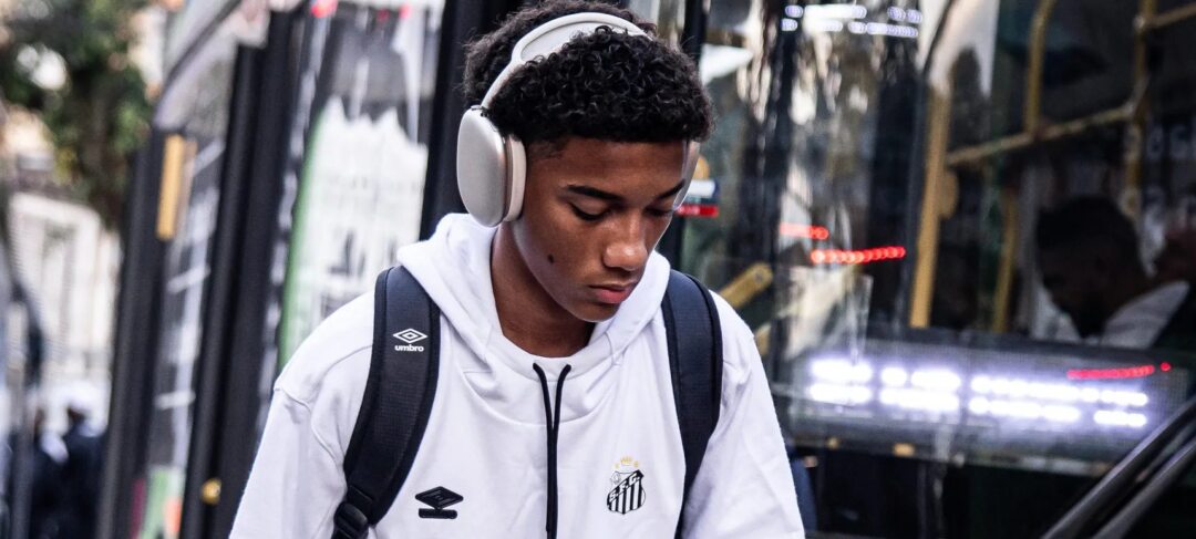 Flamengo avalia Robinho Júnior, mas contratação só deve ser retomada no meio do ano - Imagem do artigo original