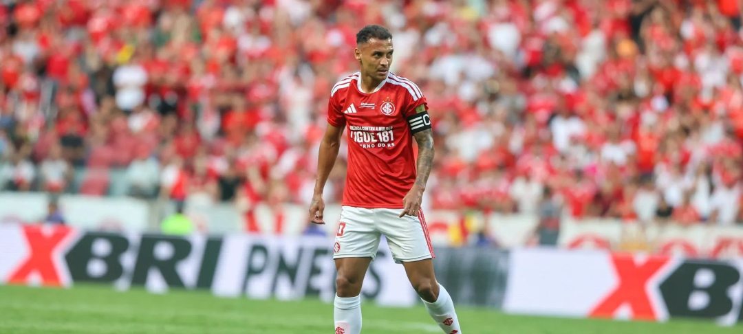 Richarlyson critica nível técnico após triunfo do Internacional sobre a Chapecoense - Imagem do artigo original