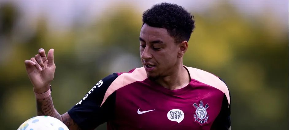 Corinthians espera visto de trabalho de Lingard e fixa prazo para possível estreia - Imagem do artigo original