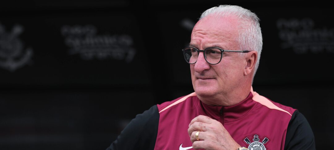 Paulinho relata bastidores de recuo de Tite em retorno ao Corinthians por saúde mental - Imagem do artigo original