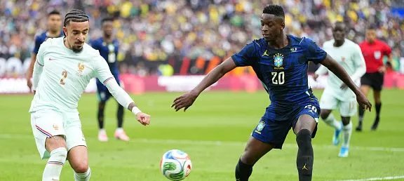 Flamengo confirma interesse em Luiz Henrique, mas esbarra em exigência de €40 milhões do Zenit - Imagem do artigo original