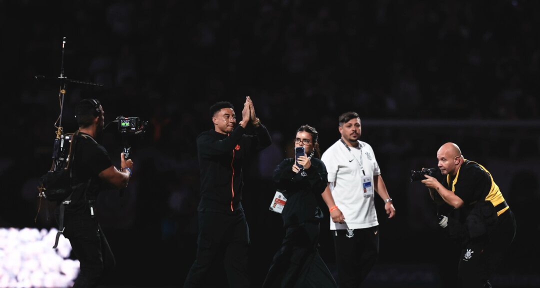 Estreia de Lingard vira alerta para Zubeldía antes de Fluminense x Corinthians - Imagem do artigo original