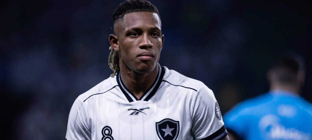 Flamengo manifesta interesse em Danilo, que mantém possibilidade de voltar à Europa - Imagem do artigo original