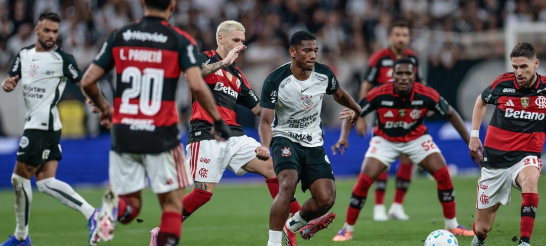 Corinthians nega oferta oficial do Milan por André e mantém volante nos planos - Imagem do artigo original