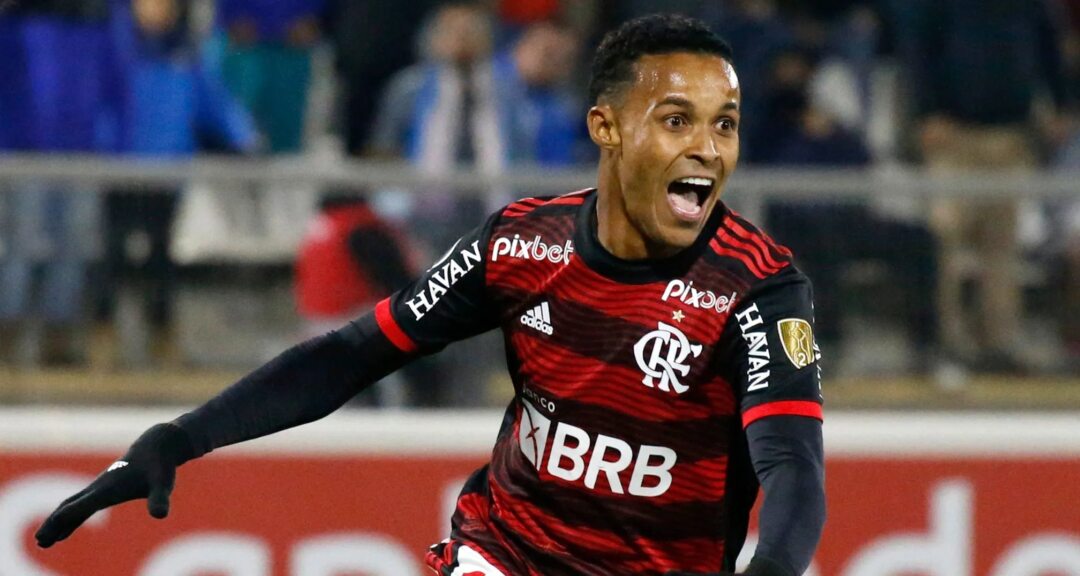 Flamengo cobra 1,5 milhão de euros do Almería por pendência na venda de Lázaro - Imagem do artigo original