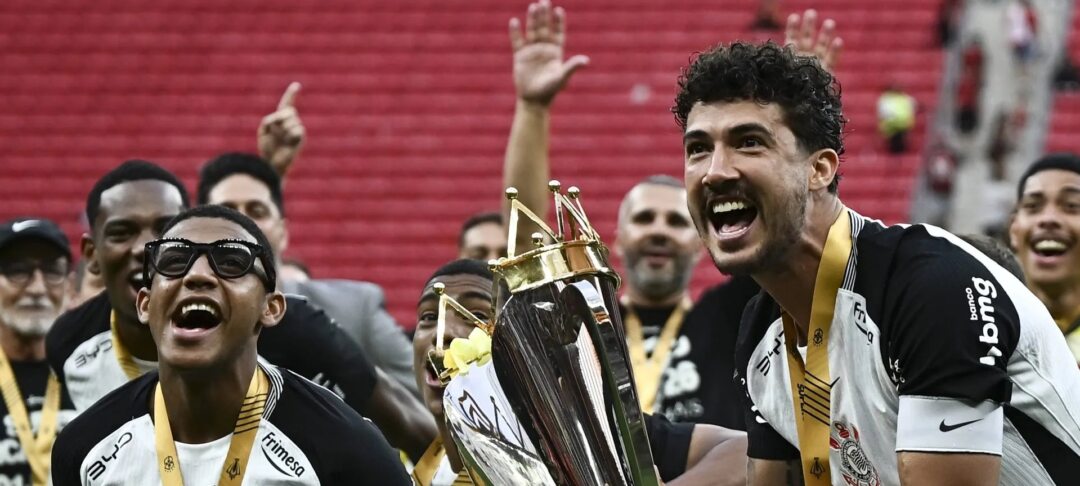 Retrospecto positivo de Dorival Júnior contra cariocas motiva Corinthians para duelo no Maracanã - Imagem do artigo original