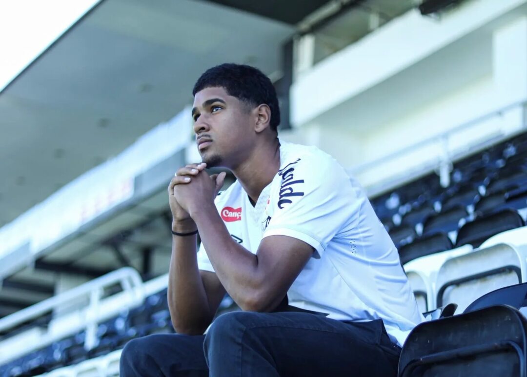 Cuca promove sete jogadores da base para reforçar o Santos na temporada 2026 - Imagem do artigo original