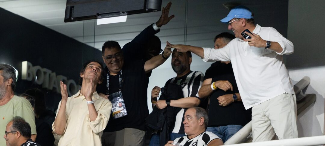 BTG veta aporte de US$ 25 milhões de John Textor e trava novo investimento na SAF do Botafogo - Imagem do artigo original