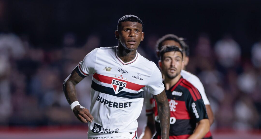 Vitória fora de casa anima São Paulo, mas impasse sobre Arboleda continua - Imagem do artigo original