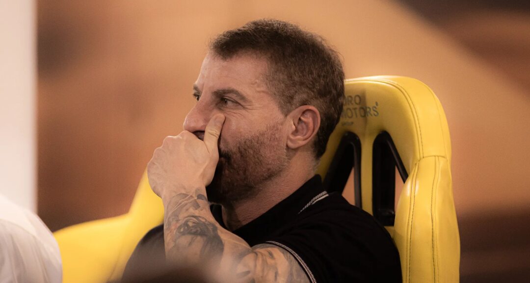 STJD absolve Pedrinho por críticas à arbitragem no empate entre Vasco e Cruzeiro - Imagem do artigo original