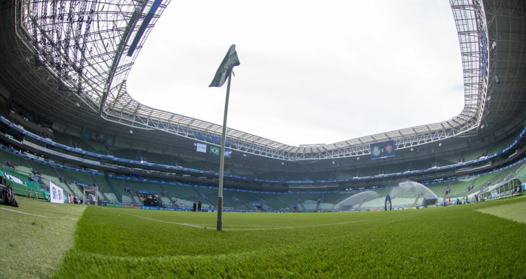 Flamenguistas encerram contas no Nubank após banco adquirir naming rights da arena do Palmeiras - Imagem do artigo original