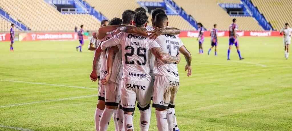 Ceará define escalação para enfrentar Cuiabá na terceira rodada da Série B - Imagem do artigo original
