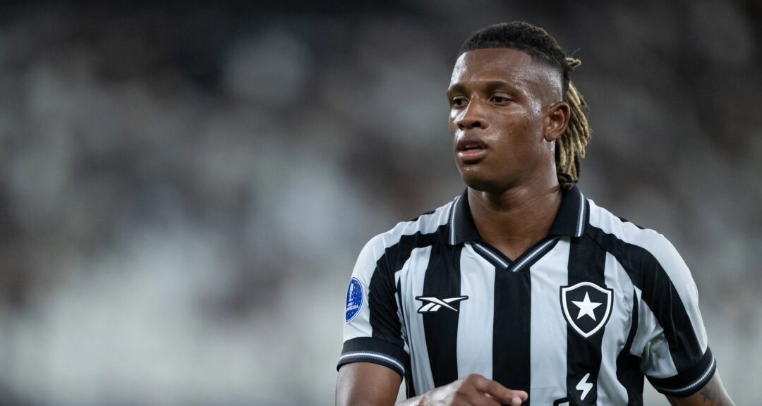 Empate diante do Coritiba escancara novas falhas defensivas do Botafogo - Imagem do artigo original