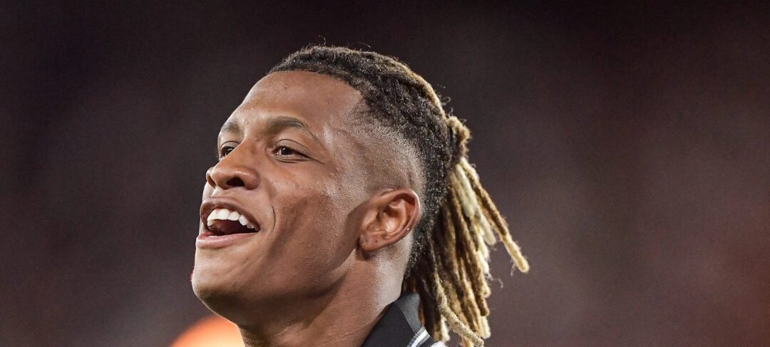 Danilo recusa proposta do Zenit, e Flamengo segue atento à situação do volante - Imagem do artigo original