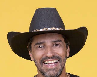 Tadeu Schmidt presta homenagem ao irmão Oscar na abertura do BBB 26 - Imagem do artigo original