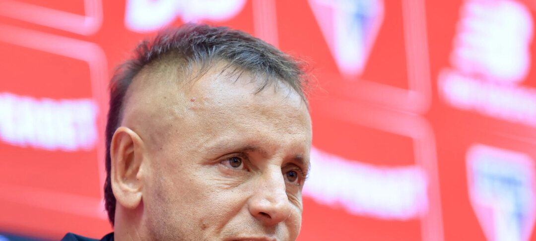 Torcida organizada do São Paulo reduz clima de pressão e garante apoio contra o Juventude - Imagem do artigo original