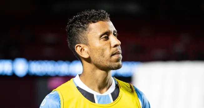 Grêmio acelera reformulação e indica saídas de Willian, Marcos Rocha, Dodi e Caio Paulista - Imagem do artigo original