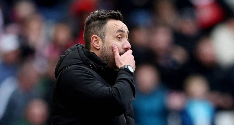 Tottenham anuncia vaga para psicólogo e reacende discussão sobre preparação mental no futebol - Imagem do artigo original