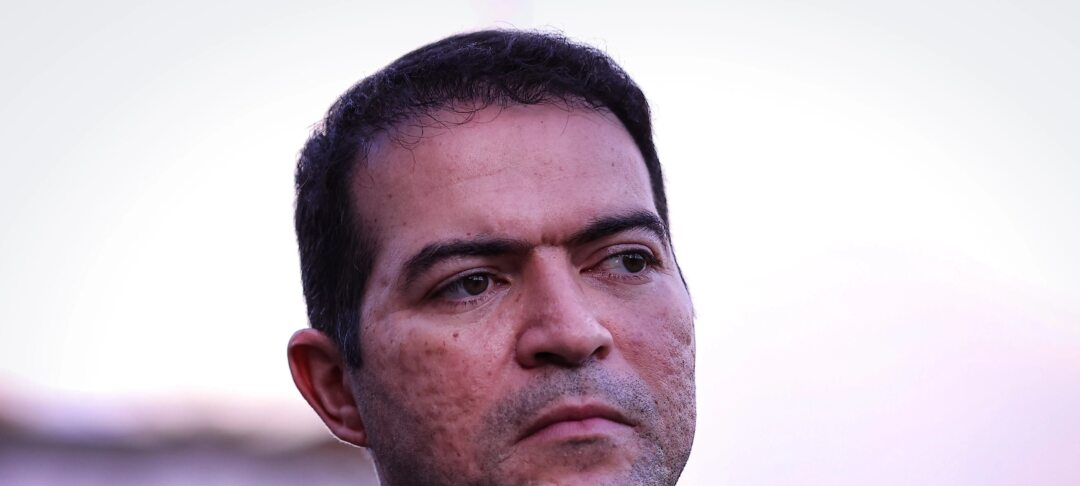 Corinthians monitora Everton Cebolinha, mas salário elevado trava possível acordo - Imagem do artigo original