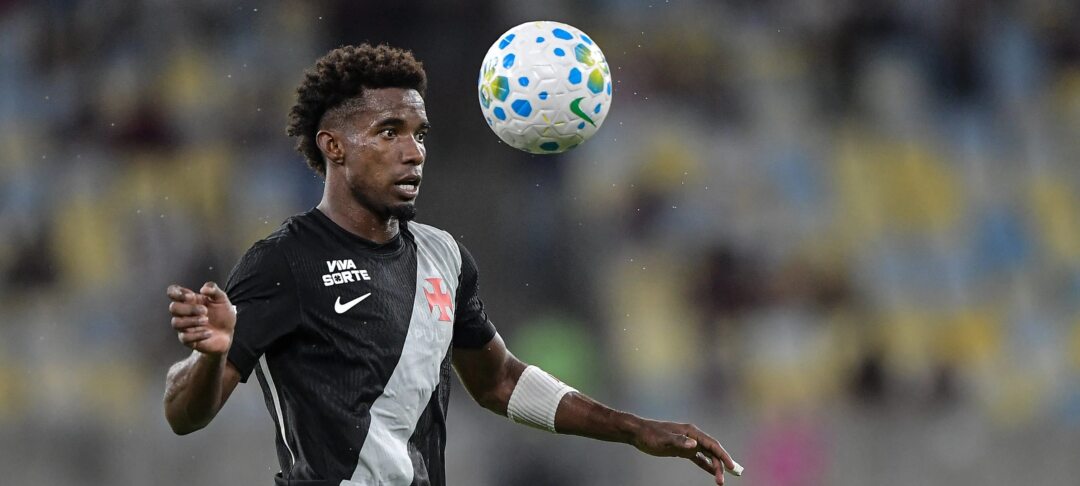 Dúvida de última hora: Thiago Mendes pode desfalcar o Vasco contra o Corinthians - Imagem do artigo original