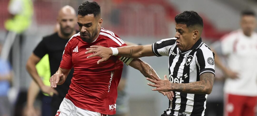 Danilo destaca previsão de gol e analisa empate entre Botafogo e Internacional em Brasília - Imagem do artigo original
