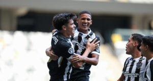 Flamengo goleia Atlético na Arena MRV pela 13ª rodada do Brasileirão - Imagem do artigo original