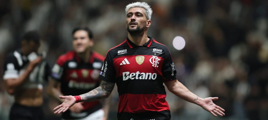 Jorginho volta ao time titular e muda escalação do Flamengo contra o Atlético-MG - Imagem do artigo original