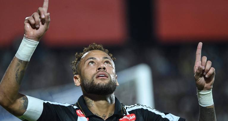 Casemiro reforça pedido por Neymar na Copa e destaca condição física do atacante - Imagem do artigo original