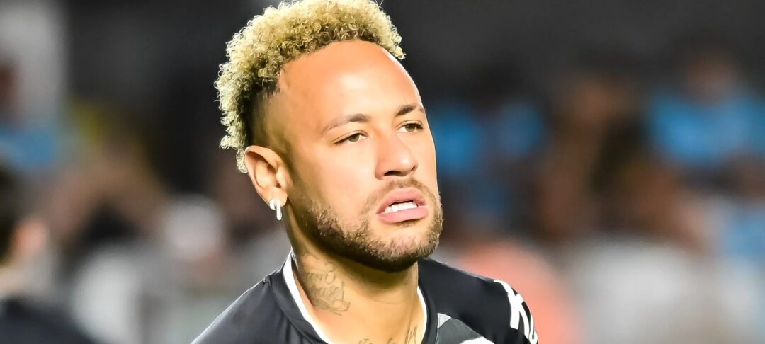 Neymar descarta proposta do Boca Juniors e mantém atenção na Copa do Mundo, diz Santos - Imagem do artigo original