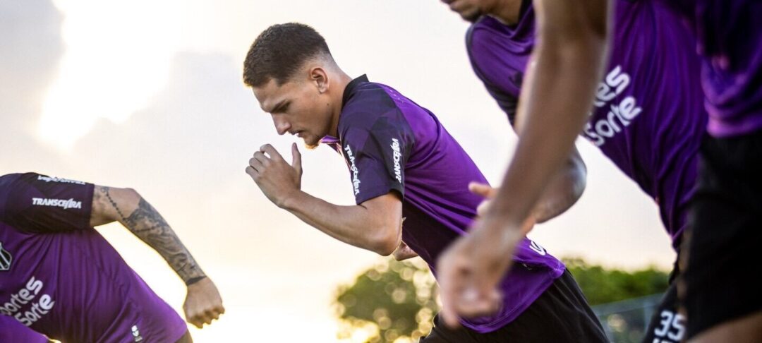 Ceará encerra preparação e define provável escalação para enfrentar o Vitória pelas quartas da Copa do Nordeste 2026 - Imagem do artigo original