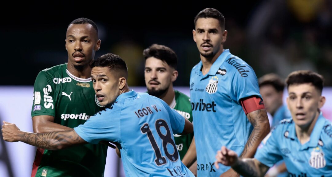 Santos liga alerta após vacilos nos minutos finais e chega pressionado para encarar o Bragantino - Imagem do artigo original