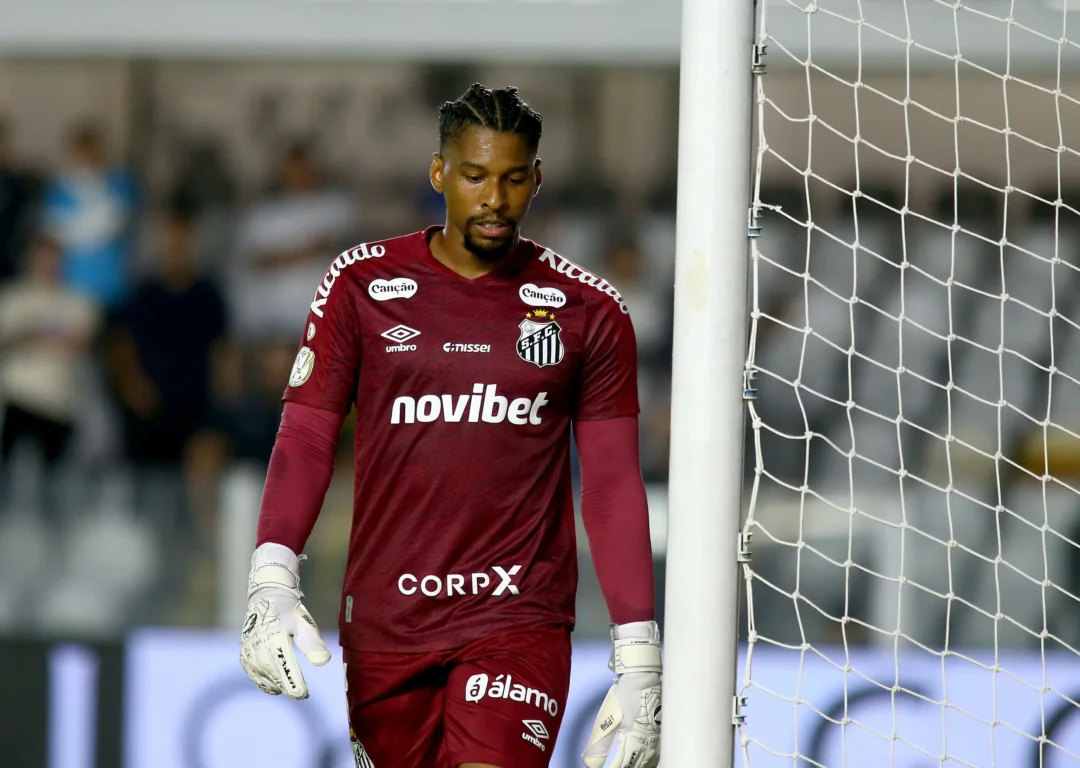 Santos coloca goleiro Diógenes como negociável e revê plano para a posição - Imagem do artigo original