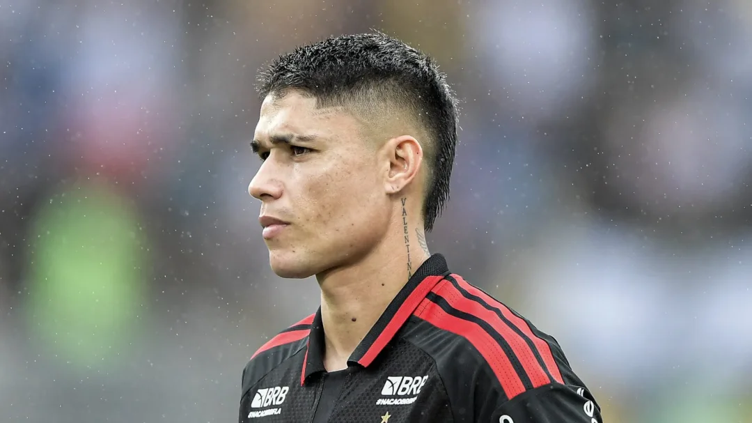 Flamengo e São Paulo negam avanço por Marcos Antônio; Tricolor sonda Luiz Araújo - Imagem do artigo original