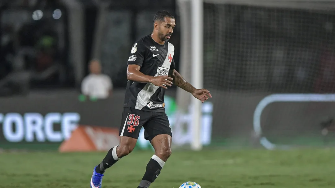 Paulo Henrique se coloca à disposição contra o Inter e mantém sonho de Copa do Mundo - Imagem do artigo original