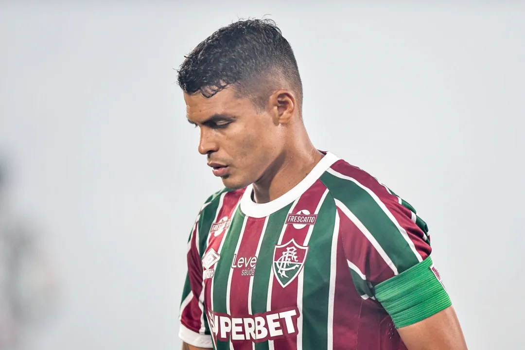 Bola aérea expõe defesa do Fluminense e gera alerta para o restante de 2026 - Imagem do artigo original