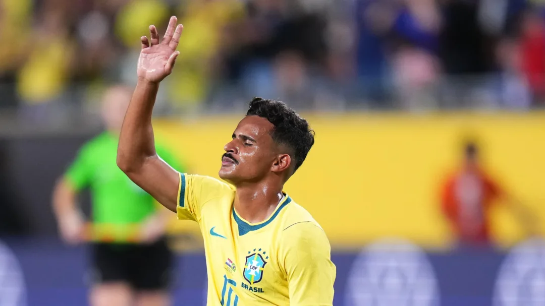 Flamengo encontra barreiras por Kaiki Bruno e já ativa lista de laterais para 2027 - Imagem do artigo original