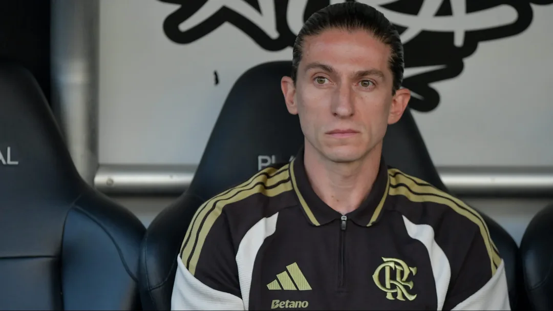 Bayer Leverkusen considera Filipe Luís para possível troca no comando técnico - Imagem do artigo original