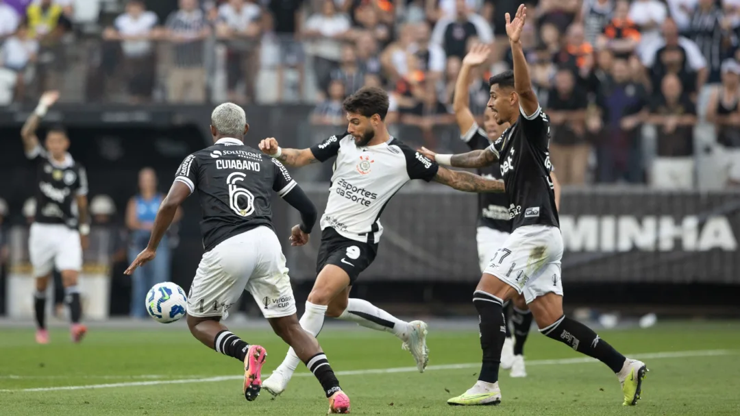 Botafogo busca reação no Nilton Santos contra Corinthians em duelo direto no Brasileirão - Imagem do artigo original