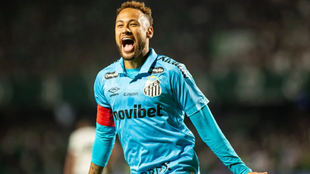 Neymar encara o Coritiba pelo Santos sob olhar de Ancelotti às vésperas da lista da Copa - Imagem do artigo original