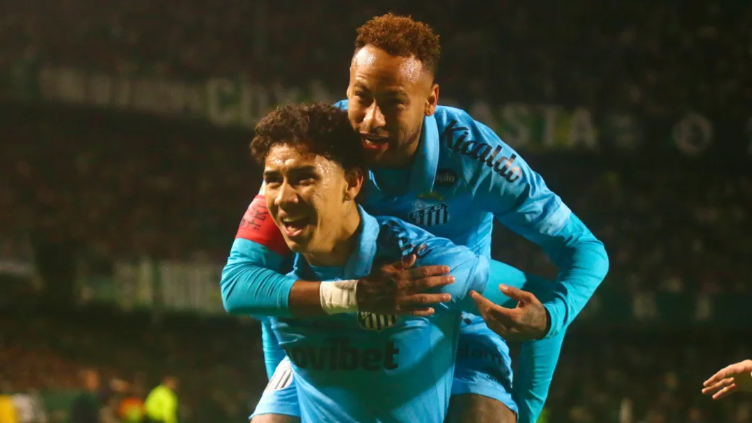 Pressionado no Brasileirão, Santos conta com Neymar para vencer o Coritiba na Neo Química Arena - Imagem do artigo original