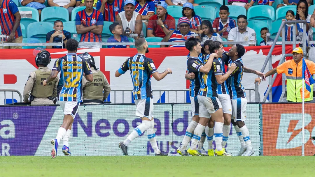 Grêmio resiste, marca com Viery e segura empate diante do Bahia em Salvador - Imagem do artigo original