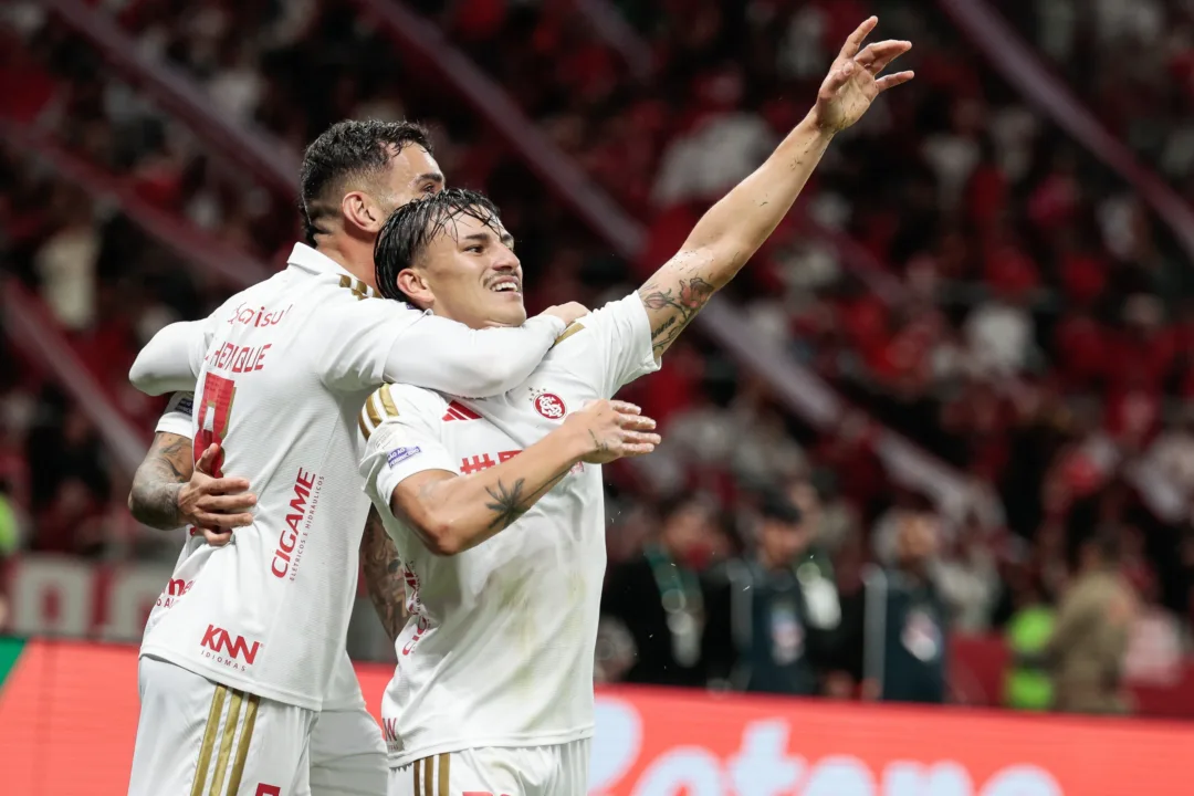 Internacional admite chance de negociar Allex, Borré e Bernabei na janela de julho - Imagem do artigo original