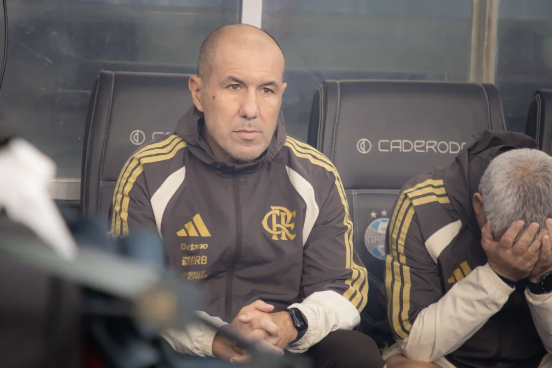 Diretoria do Flamengo banca Leonardo Jardim, mas clássico com Palmeiras vira teste de pressão - Imagem do artigo original