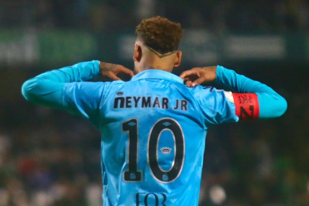 Neymar volta à Seleção, mas valor de mercado o coloca apenas na 20ª posição do elenco - Imagem do artigo original