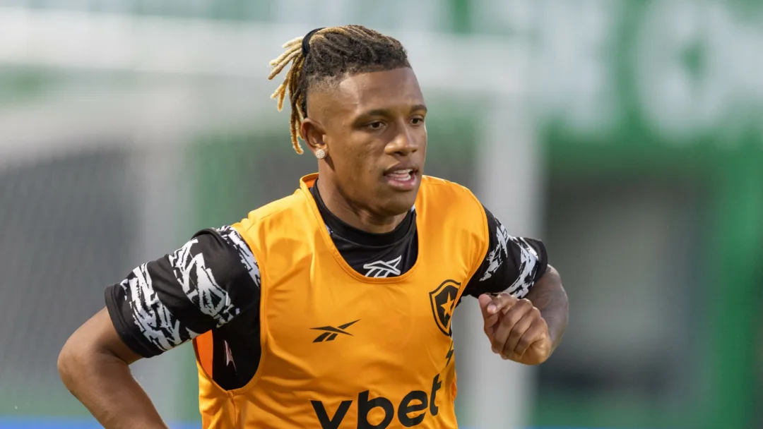 Botafogo já se prepara para vender Danilo na próxima janela; Premier League é destino favorito - Imagem do artigo original