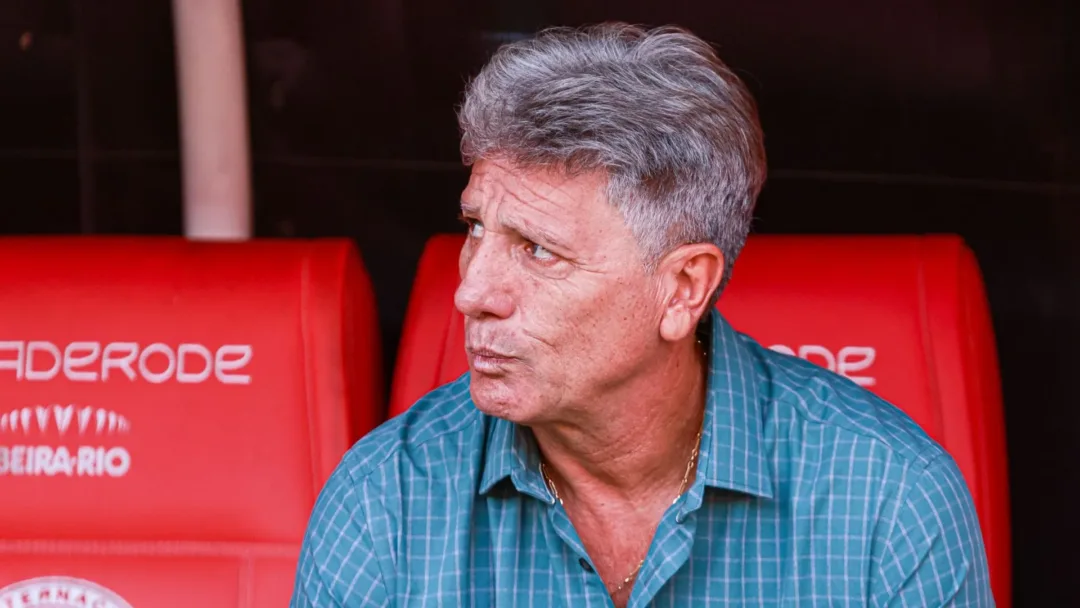 Filha de Renato Gaúcho vira alvo após virada sofrida pelo Vasco contra o Olimpia - Imagem do artigo original