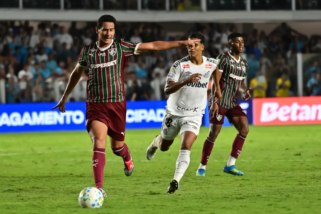 Sem espaço no Brasileirão, Ganso vê futuro no Fluminense em xeque antes da pausa para a Copa - Imagem do artigo original