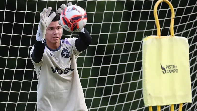 Goleiro do Botafogo entra no radar do Equador e vira opção para a Copa de 2026 - Imagem do artigo original